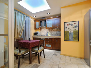 Апартаменты на Городском Валу 10