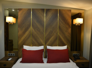 Отель Celine Taxim