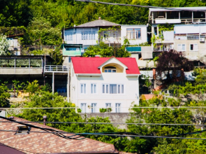Pod Klyuch Amra House