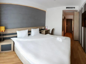 Отель Астра