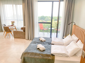 Апартаменты Sea Season 4 с Видом на Море