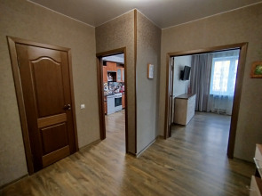 Апартаменты Уютная Двухкомнатная Квартира со Свежим Ремонтом