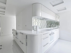 Апартаменты Двухъярусные Белоснежные на Невском 96