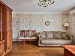 Apartamentyi Na Gazetnom Pereulke 1/12