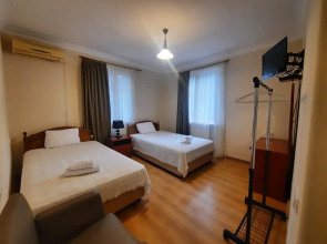 Отель Beaumonde Tbilisi