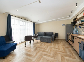 Na Shakhtyorov 28 (7) Private House