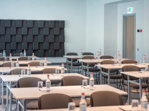 Holiday Inn Express - Yerevan by IHG