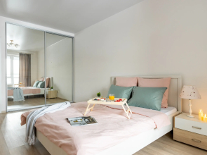 Апартаменты ElizaHome в ЖК Бизнес-Класса с Видом на Чёрную Речку