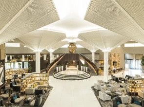 Le Meridien Dubai Hotel & Conference Centre