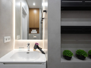 Апартаменты Red Apartments Арт Лайт Сити Шерли