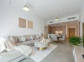 Апартаменты Marco Polo Fancy Marina Getaway With Mesmerizing Views