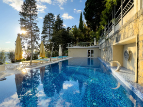 Garden Resort Hotel