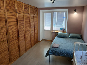 Na Turgeneva Flat