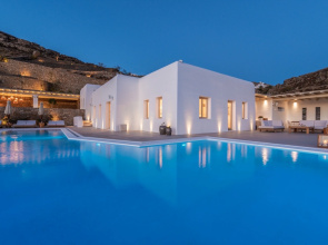 El Palacio Mykonos Villa