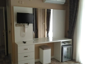 Отель Send Apart