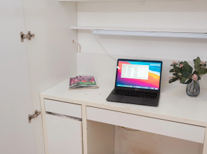 Апартаменты ApartHause рядом с Гринвичем и Плотинкой