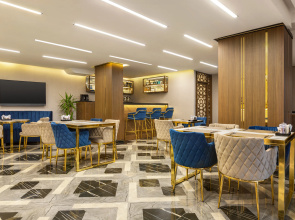 Trademark Collection by Wyndham Operla Airport Hotels