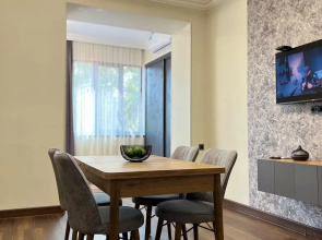 Studiya V Samom Tsentre Yerevana Na Mashtotsa 10 Flat
