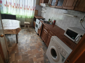 Na Druzhby Narodov Flat