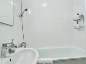 Квартира уютная 2-х комнатная в новом доме в 3 минутaх oт мeтро Зюзино