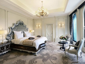 Отель Ambassadori Hotel Tbilisi