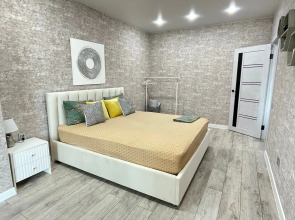 Na Grazhdanskom prospekte Apartments