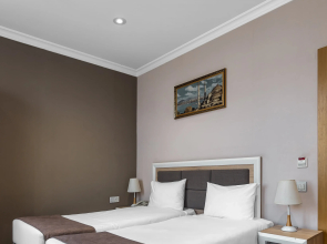 Metro City Hotel