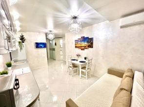 Апартаменты на Ново-Садовой, 106 (лит. О)  с видом на реку Волгу