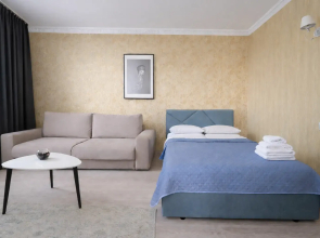 Apartamenty 2kh Komn.kv S 2mya Krovatyami I Raskladnym Divanom Na 23m Etazhe Apartments