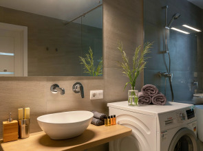 Апарт-отель W Suites