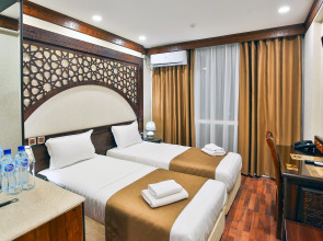 Отель Orient Star Varahsha