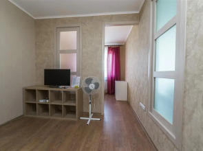 Апартаменты 2-ая Заречная 9 А