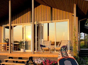 Гостевой дом на первой береговой линии ЛомаКоти