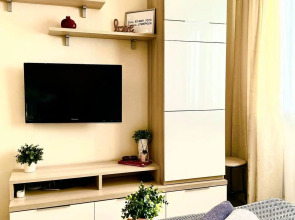 Апартаменты На Бурнаковке 93