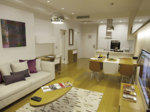 Апарт-Отель The Leos Residence