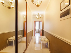 Отель Кристэлла