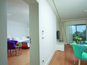 Отель Hillstone Bodrum & SPA