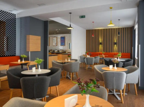 Holiday Inn Express Almaty