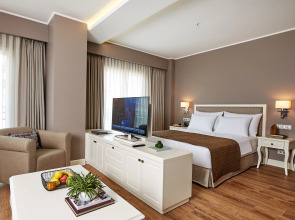 Отель Renata Boutique