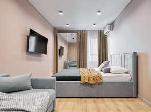 Квартира Просторная Возле Центральной Больницы