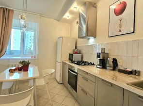 Квартира в удобной локации рядом со станцией метро Суконная слобода