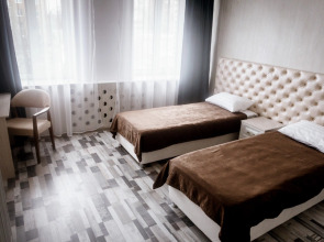 Отель Золотой дракон