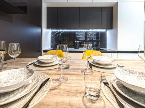 Апартаменты Улучшенные с Балконом Elite Apartments