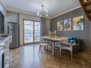 Апартаменты двухуровневые в тихом районе Амалиенау