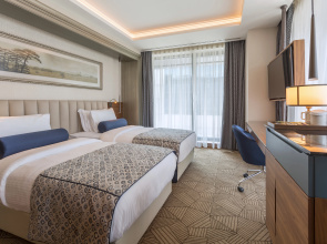 Golden Tulip Istanbul Bayrampasa