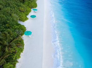 Viluveli Beach Maldives Hotel