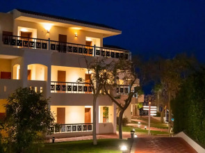 Ivy Cyrene Island Aqua Park Resort