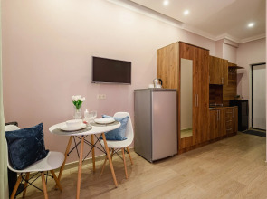 Апартаменты Студия у метро Окружная  Bon Voyage