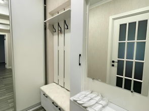 Квартира Двухкомнатная квартира в центре города