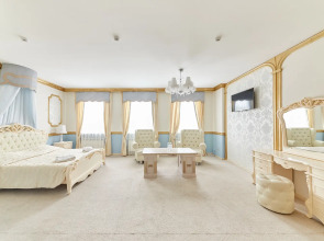 Отель ГРК Бристоль